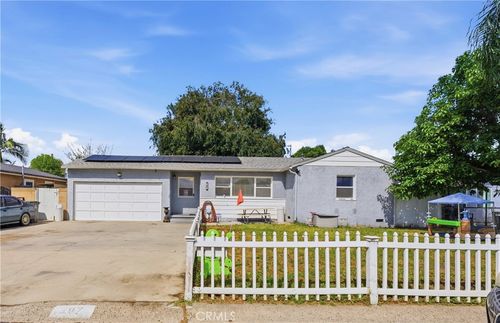 207 N Ranchito St, Anaheim, CA, 92801-5121 | Card Image