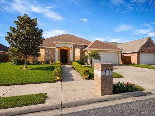 1000 S Flag St, Pharr, TX, 78577-4425 | Card Image