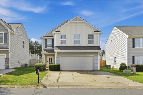 750 Petree Farm Ln, Rural Hall, NC, 27045-9895 | Card Image