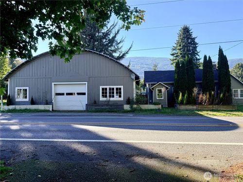 2071 Valley Hwy 9, Deming, WA, 98244 | Card Image