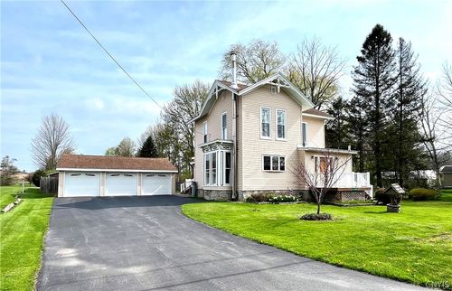 12300 Old State Rd, Cato, NY, 13033-3245 | Card Image