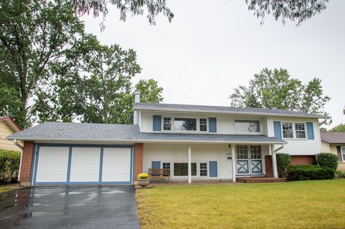 1379 Cumberland Circle W, Elk Grove Village, IL, 60007 | Card Image