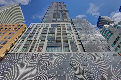 3602-87 Peter St, Toronto, ON, M5V0P1 | Card Image