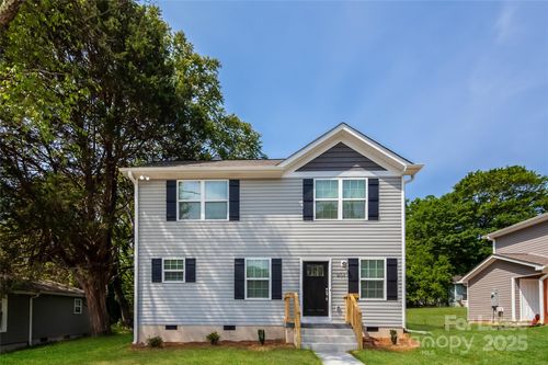 607 N Scruggs St, Gastonia, NC, 28052-1963 | Card Image