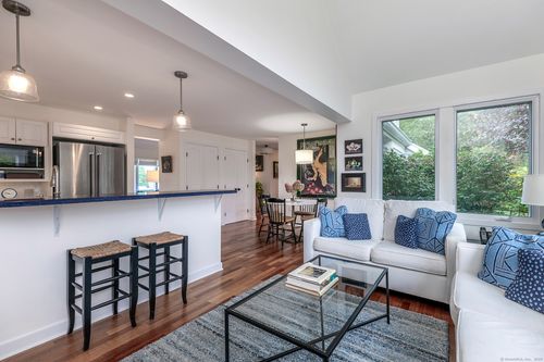 apt-6a-87 Canaan Rd, Salisbury, CT, 06068-1628 | Card Image