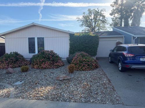 1417 Washington Dr, Woodland, CA, 95776-6301 | Card Image