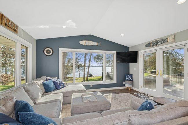 22290 Jason Ave N, House other with 5 bedrooms, 5 bathrooms and null parking in Forest Lake MN | Image 24