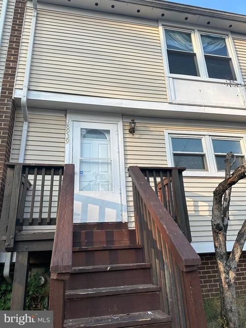 9-8-18939 Pine Ridge Ln, GERMANTOWN, MD, 20874-1886 | Card Image
