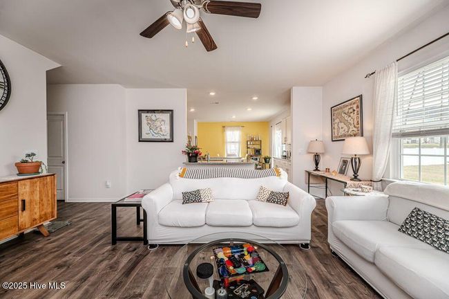 430 Apricot Ln, House other with 5 bedrooms, 3 bathrooms and 2 parking in Carthage NC | Image 16