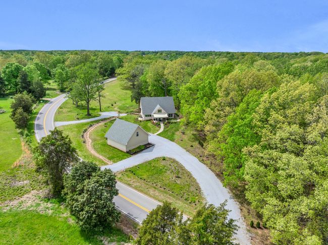 4122 Highway 49 W, House other with 5 bedrooms, 4 bathrooms and 2 parking in Vanleer TN | Image 61