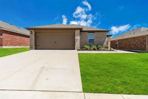 908 Mercury Dr, Princeton, TX, 75407-2425 | Card Image