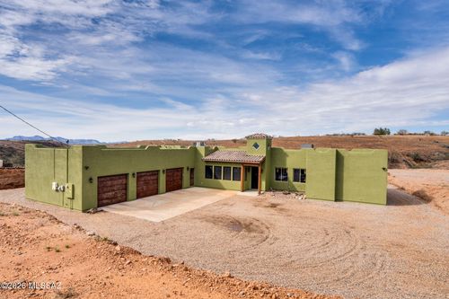 162 Lado De Loma Drive, Patagonia, AZ, 85624 | Card Image