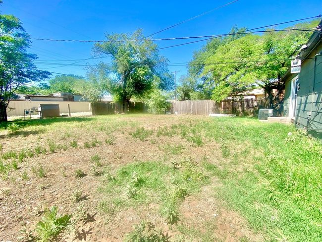 517 54 Th St, House other with 2 bedrooms, 1 bathrooms and null parking in Lubbock TX | Image 16