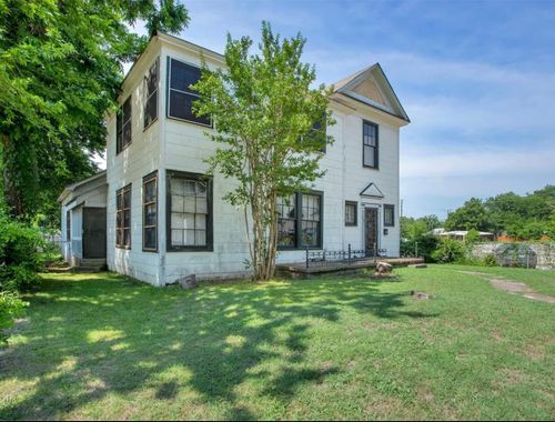 516 W Morgan St, Denison, TX, 75020-4438 | Card Image
