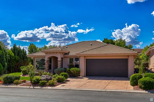 761 W North Links Dr, Washington, UT, 84780-8522 | Card Image