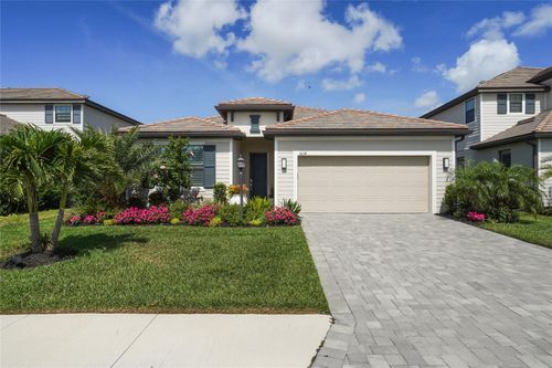 5238 Coral Reef Way, LAKEWOOD RANCH, FL, 34211-1585 | Card Image