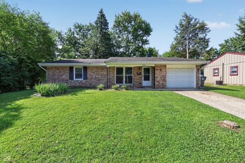 8707 Elmonte Dr, Indianapolis, IN, 46226-5593 | Card Image