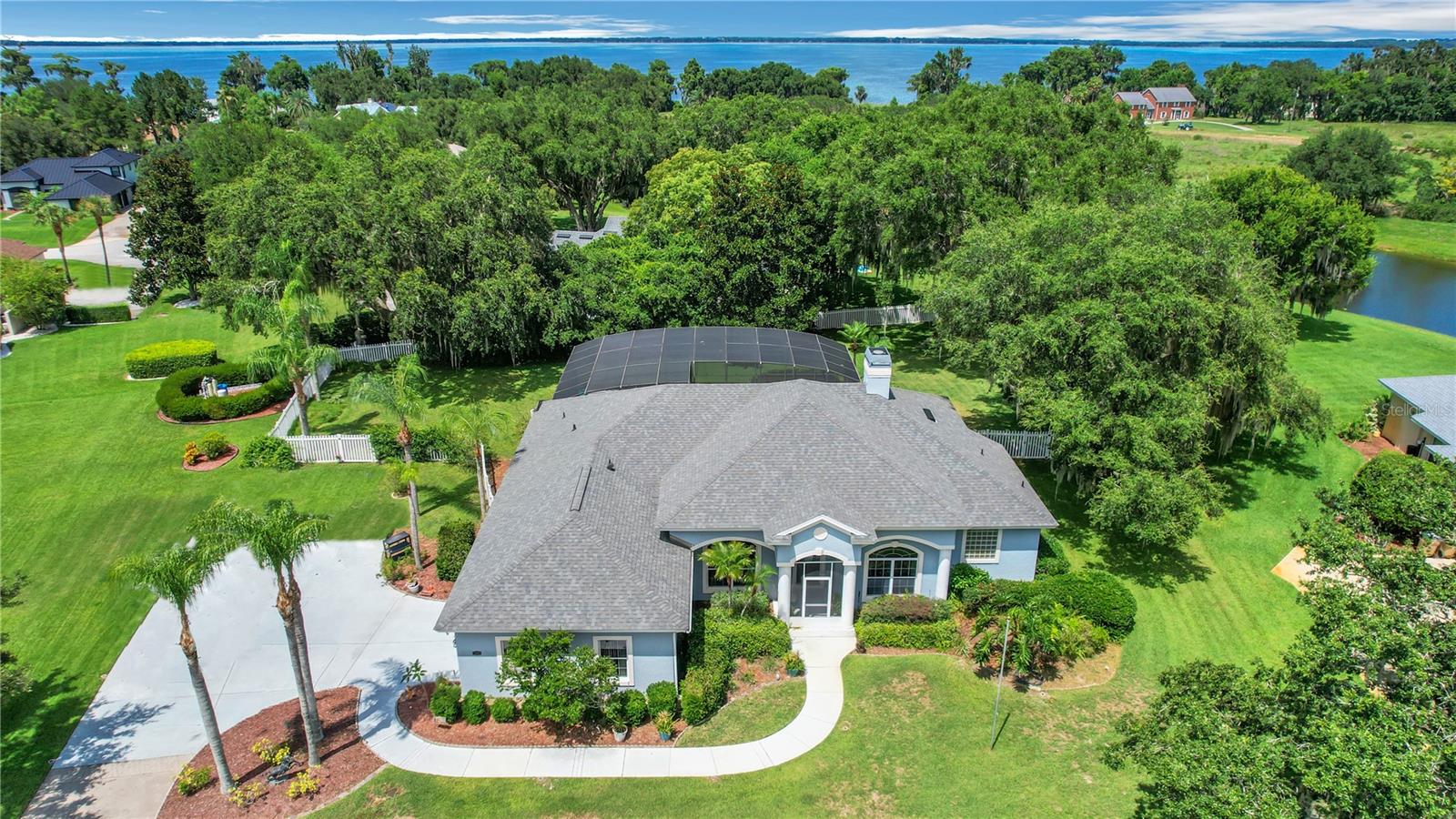 Spring Mountain Ln, Yalaha, FL 34797
