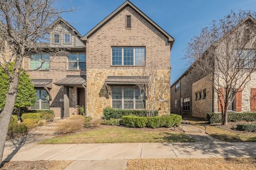 3945 Cascade Sky Dr, Arlington, TX, 76005-1123 | Card Image
