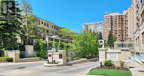 106-5418 Yonge St, North York, ON, M2N6X4 | Card Image