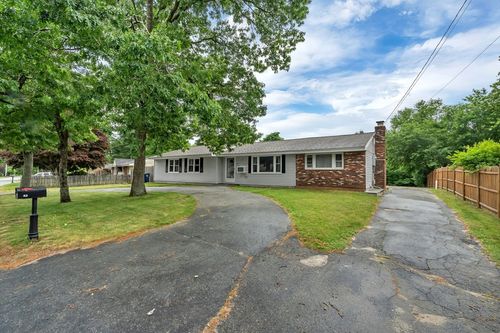 42 Charlotte Furnace Rd, West Wareham, MA, 02576-1124 | Card Image