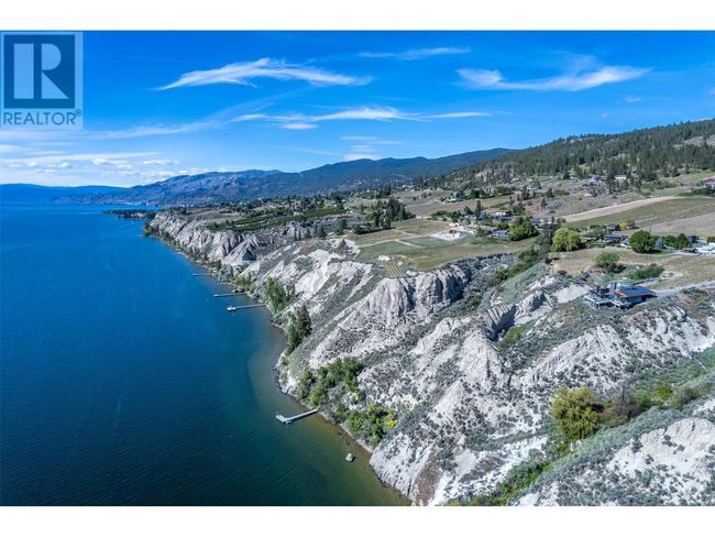 2185 Naramata Rd, House other with 3 bedrooms, 5 bathrooms and 1 parking in Naramata BC | Image 26