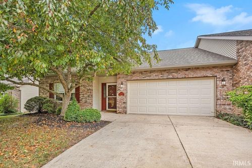 3928 N Whitewood Way, Bloomington, IN, 47404-1874 | Card Image