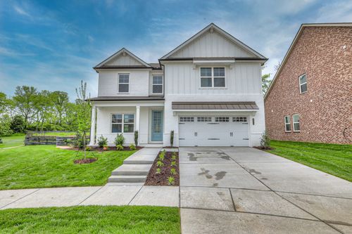 3510 Howard T Smith Dr, Murfreesboro, TN, 37129-4587 | Card Image