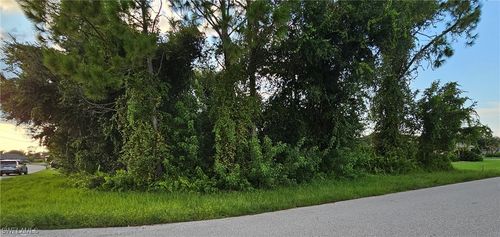 133 Valdiva St, PUNTA GORDA, FL, 33983-5321 | Card Image