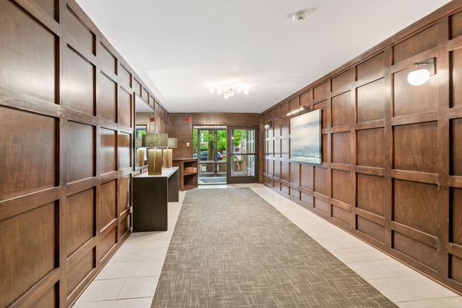 Common Area Entrance | Image 23