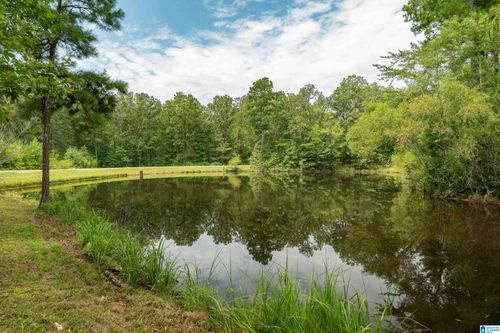 4-5720 Black Creek Dr, BESSEMER, AL, 35022-7961 | Card Image