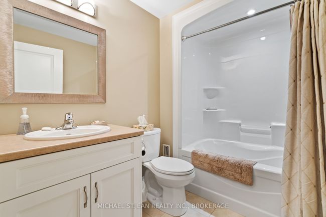 41 Sunrise Crt, House other with 3 bedrooms, 3 bathrooms and 4 parking in Ridgeway ON | Image 28