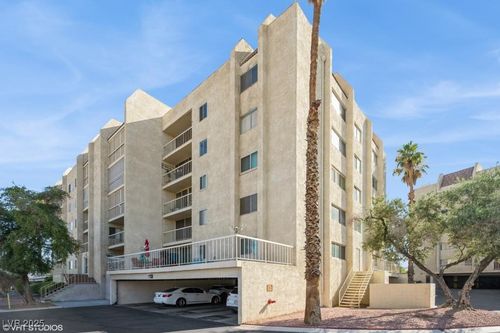 157-745 N Royal Crest Cir, Las Vegas, NV, 89169-3884 | Card Image