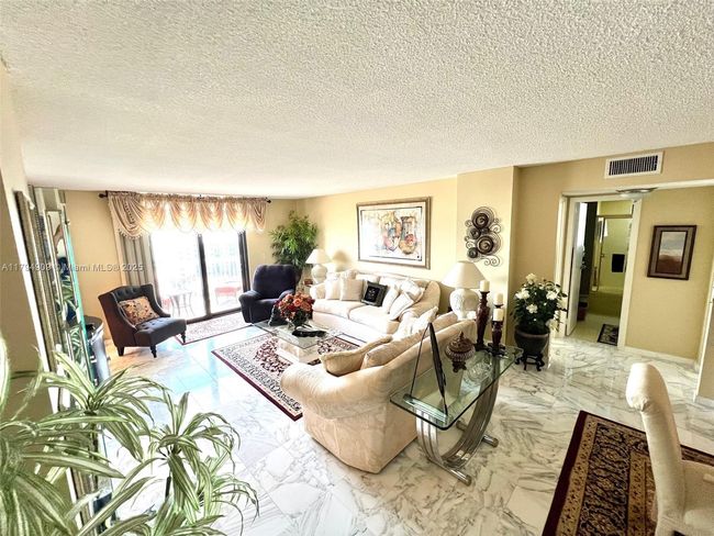 APT-12K - 1500 S Ocean Dr, Condo with 2 bedrooms, 2 bathrooms and null parking in Hollywood FL | Image 22