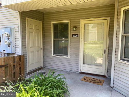2205 Brookhaven Dr, YARDLEY, PA, 19067-6374 | Card Image