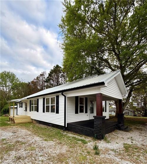 525 Wildcat Bridge Rd, Royston, GA, 30662-4513 | Card Image