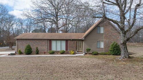 1002 N Beech Dr, Fayetteville, TN, 37334-9421 | Card Image