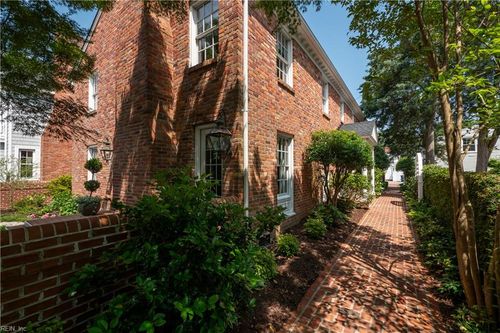 209 44th St, Virginia Beach, VA, 23451-2507 | Card Image