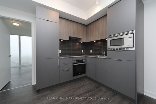 2808-50 O'Neill Rd, North York, ON, M3C0R1 | Card Image