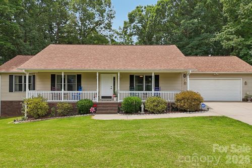 250 Rumple Hill Dr, Statesville, NC, 28677-2050 | Card Image
