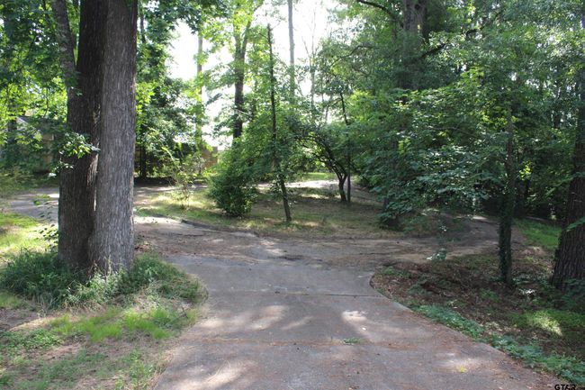 20312 Us Highway 69 S, House other with 4 bedrooms, 2 bathrooms and null parking in Tyler TX | Image 40
