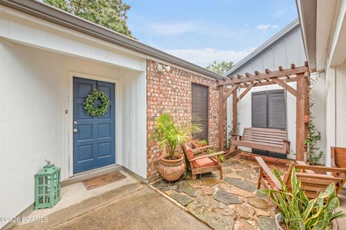 517 Kaiser Dr, Lafayette, LA, 70508-8114 | Card Image