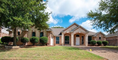 608 Vanilla Ct, Desoto, TX, 75115-1491 | Card Image