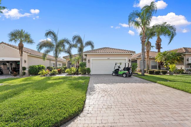 397 Nw Breezy Point Loop, House other with 2 bedrooms, 2 bathrooms and null parking in Port St. Lucie FL | Image 44