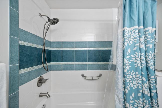 Guest Bath | Image 49