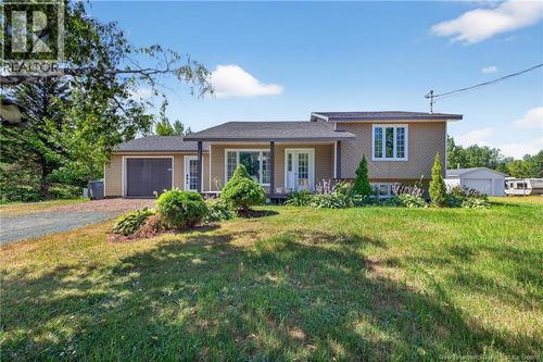 1847 Rue Bellechasse, Paquetville, NB, E8R1M9 | Card Image