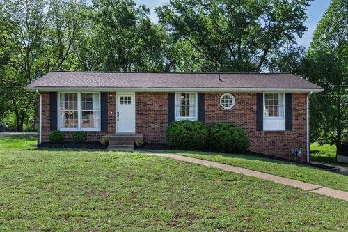 649 Des Moines Dr, Hermitage, TN, 37076-1519 | Card Image