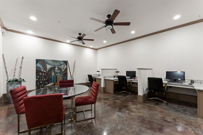 APT-237 - 2400 Mccue Rd, Condo with 2 bedrooms, 1 bathrooms and 2 parking in Houston TX | Image 22