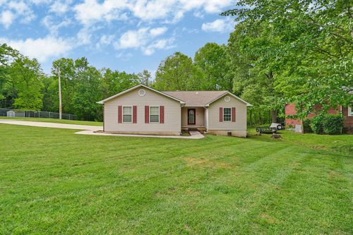 716 Mockingbird Dr, Crossville, TN, 38555-5836 | Card Image