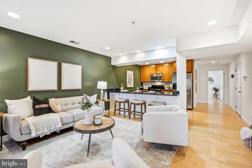 202-1519 Constitution Ave Ne, WASHINGTON, DC, 20002-6619 | Card Image